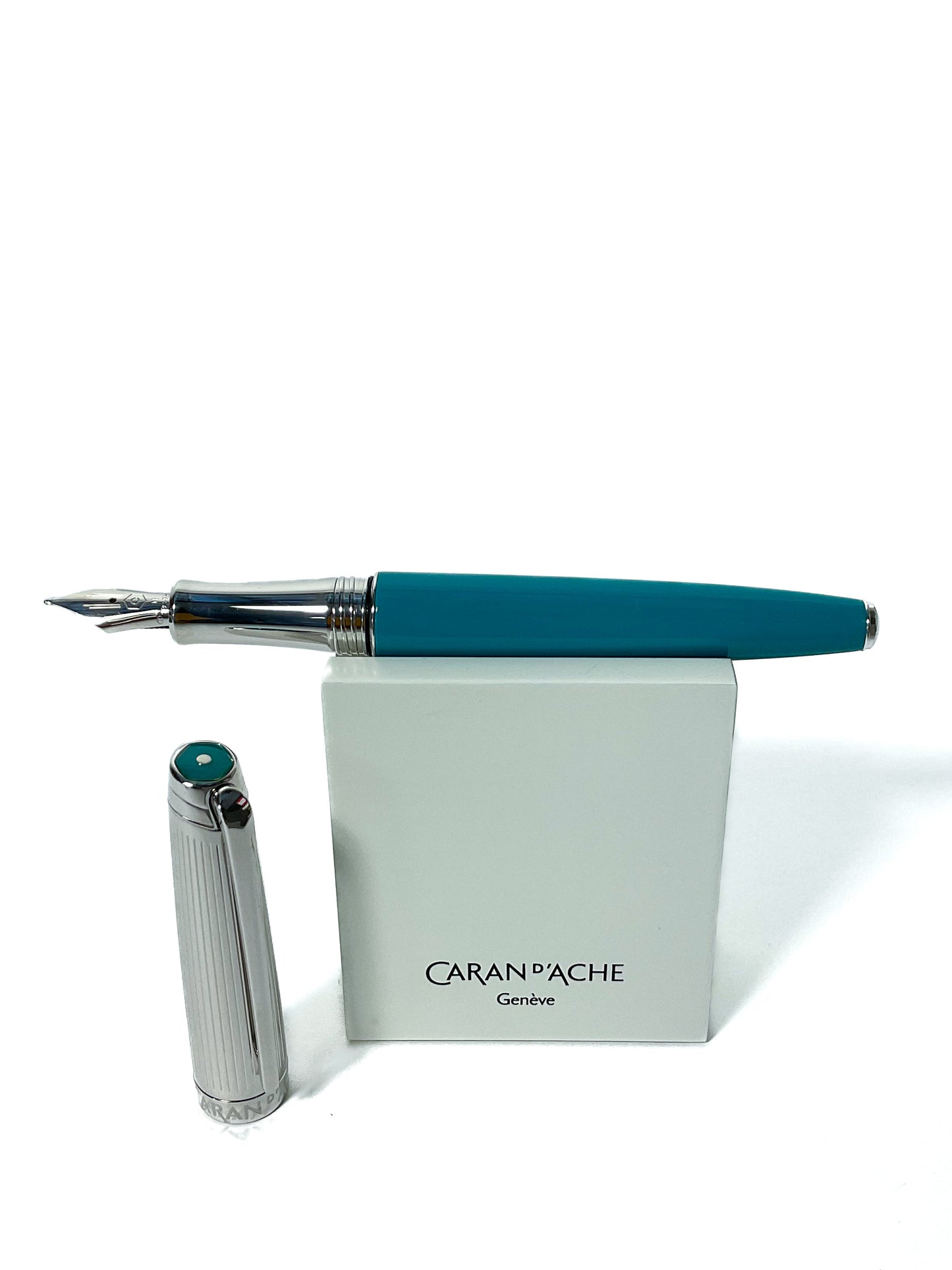 Caran d'Ache Füllfederhalter LÉMAN BICOLOR Türkis - Otto F. K. Koch