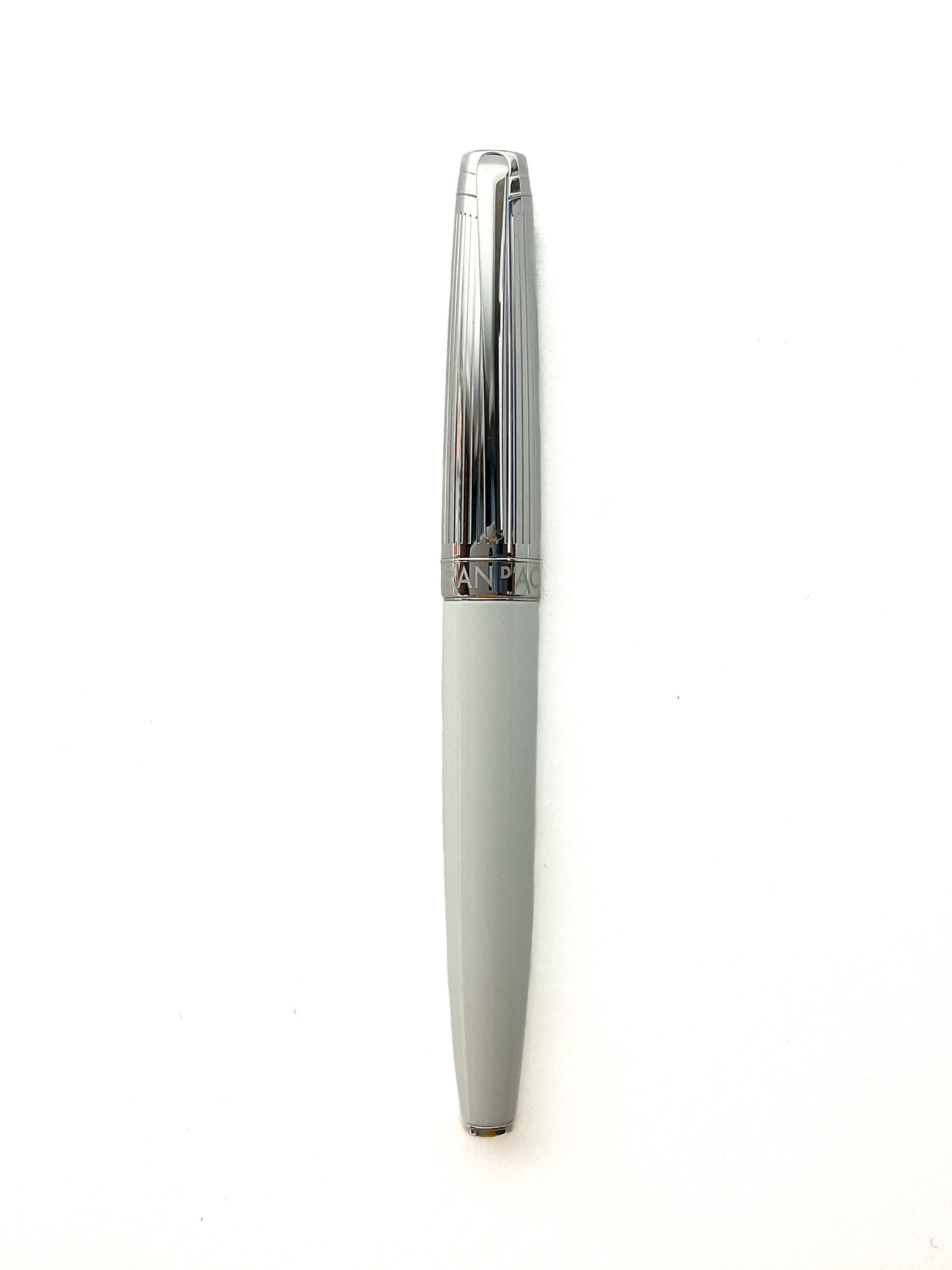 Caran d'Ache Füllfederhalter LÉMAN BICOLOR Weiß - Otto F. K. Koch
